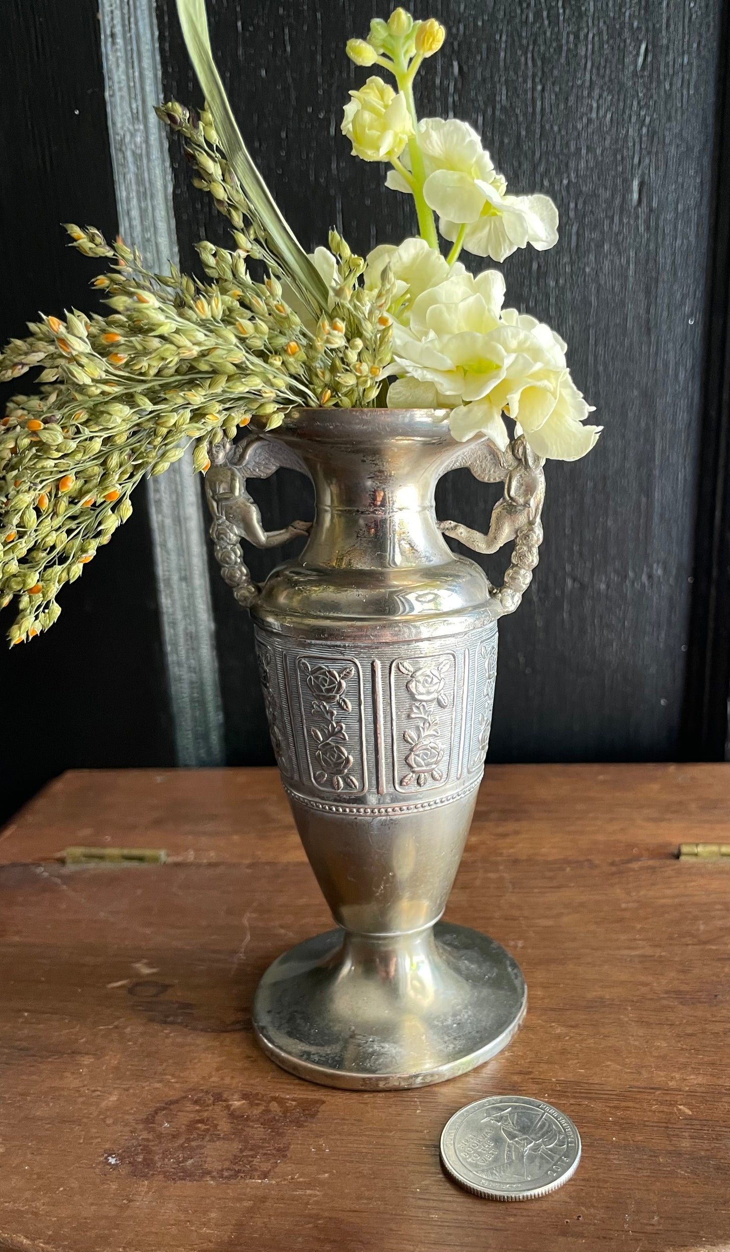 Altar vase
